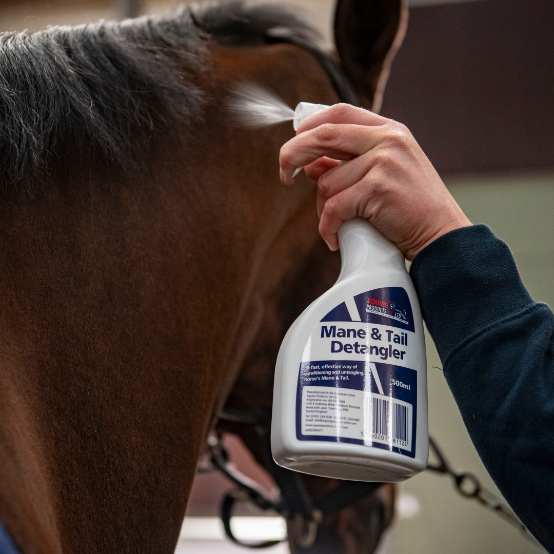 Mane & Tail Detangler – langtidsvirkende flokespray med nydelig duft